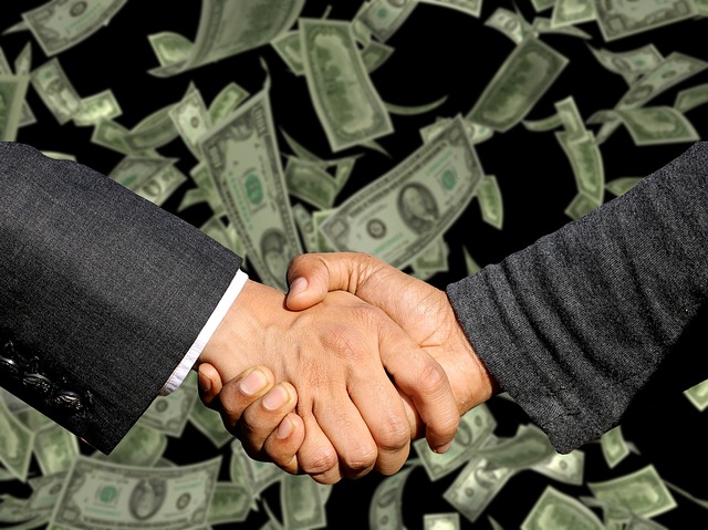 owner financing-shake hands